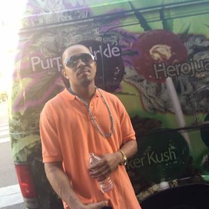 Meet your Posher, Deandre